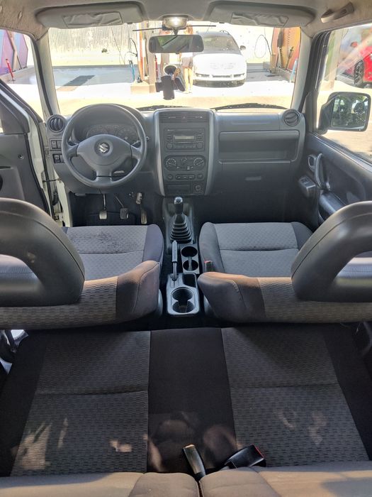 Suzuki Jimny 4x4 2007 cu reductor si blocant mecanic spate