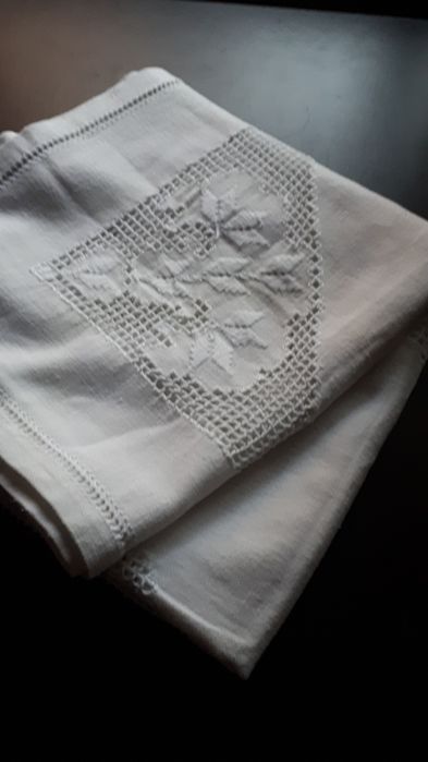 Față de masă 1,50 / 1,50