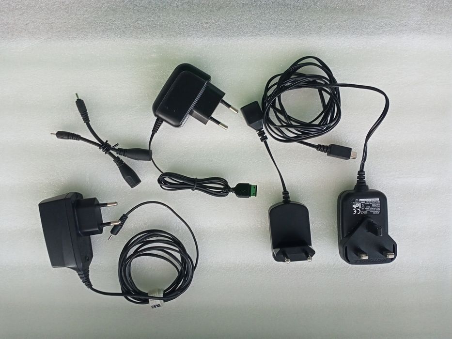 Зарядные устройства.новые