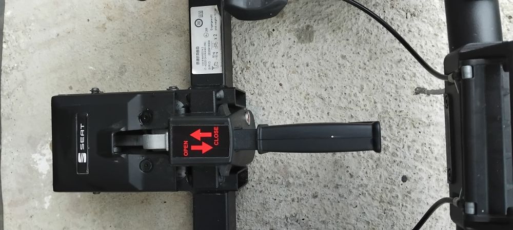 Suport profesional 2 biciclete Menabo prindere pe cârligul de remorcare 
Import Olanda 
Nu fac schimb