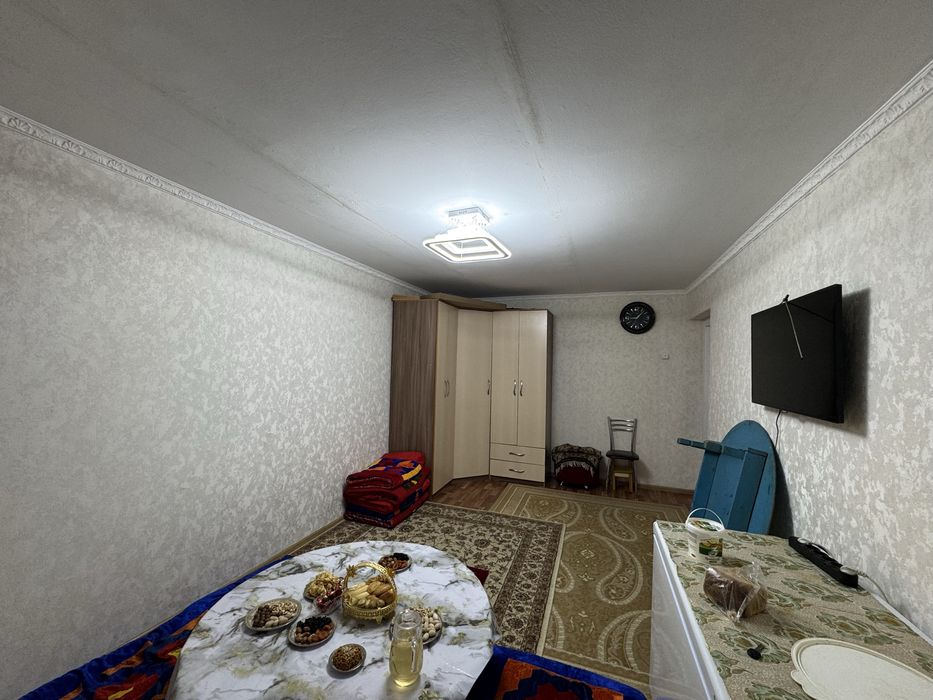 Продам 2 комнатную квартиру