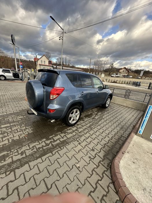 Vand toyota rav 4