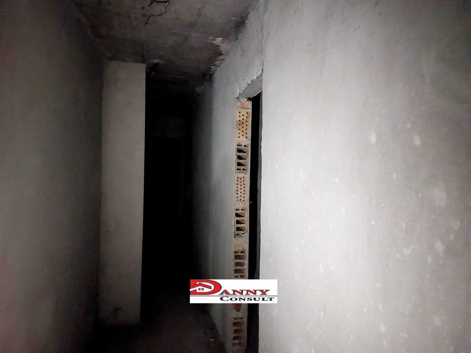 Търговско помещение с предназначение за дискотека в гр. Велико Търново