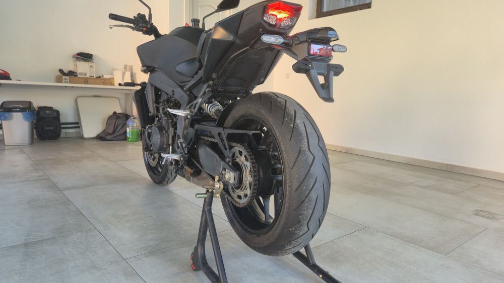Yamaha MT 09 Tech Black (Model 2024, MTN 890)