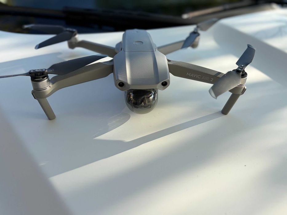 DJI Mavic Air 2 - Pachet complet (3 baterii, filtre ND, card 256GB, geantă)