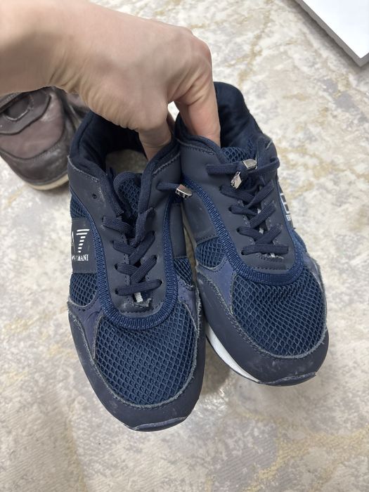 Продам кроссовки оригинал