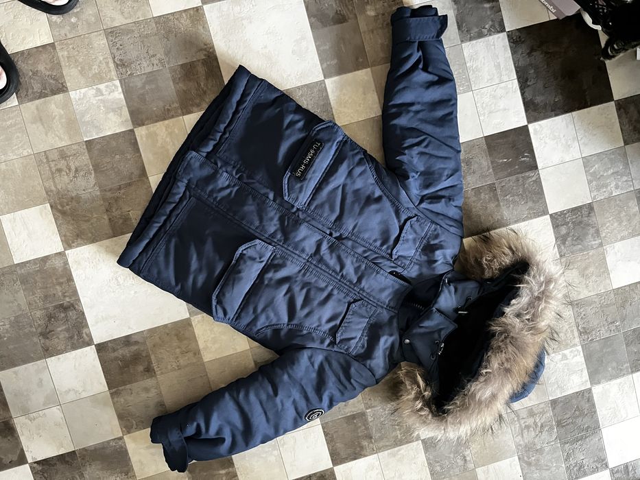 Зимняя теплая куртка на мальчика