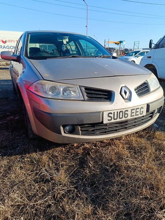 Dezmembrez Renault Megane 2 motorizari 1,5dci E4 si 1,6 16v b
