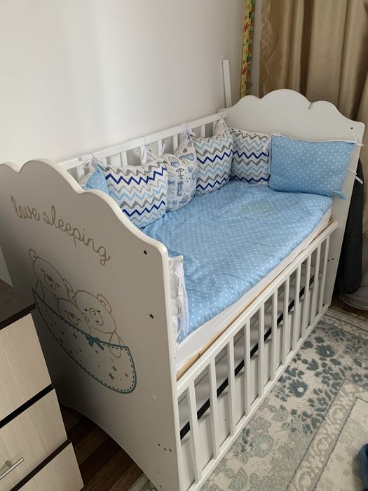 Продам детский манеж