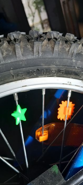 Bicicleta copii cu roti ajutatoare