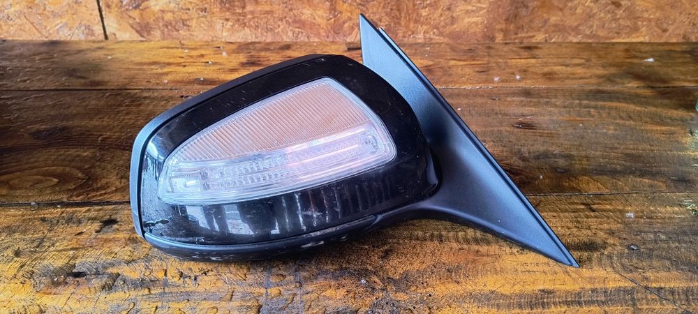 Oglinda dreapta Mercedes Benz c220 wc 204  2008