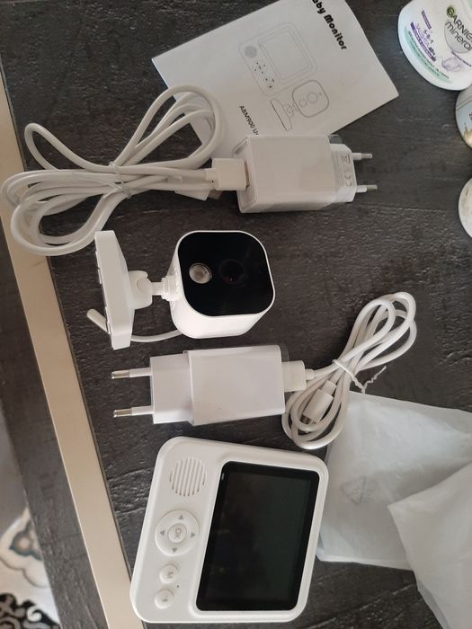 Baby Monitor (video nanya) sotiladi