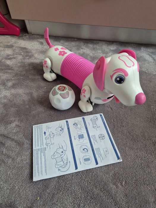 Робо-дакел розов