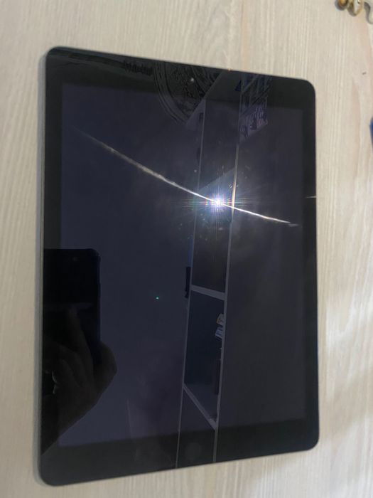 iPad 5 поколения 2017