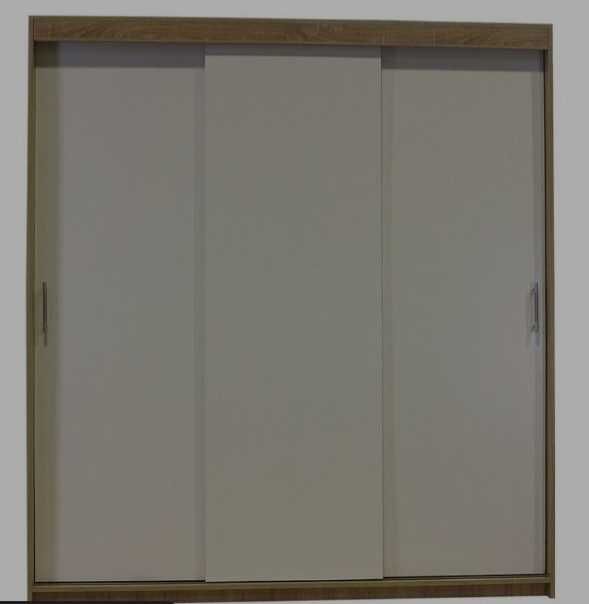 Гардероб почти нов