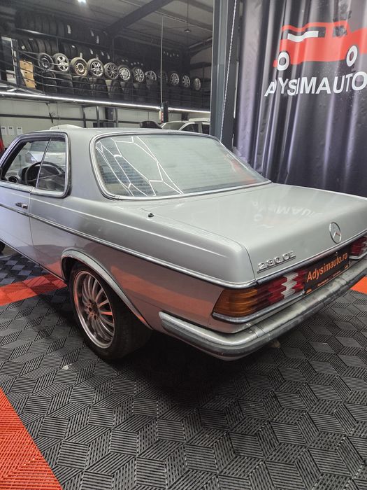 Mercedes benz w123 CE cobra coupe