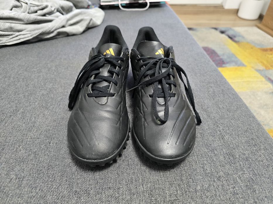 Ghete fotbal turf sintetic Adidas Copa 43 1/3