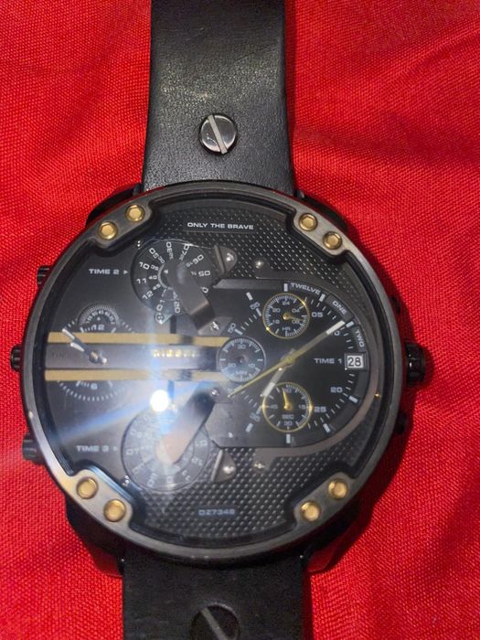 Ceas DIESEL în stare bună