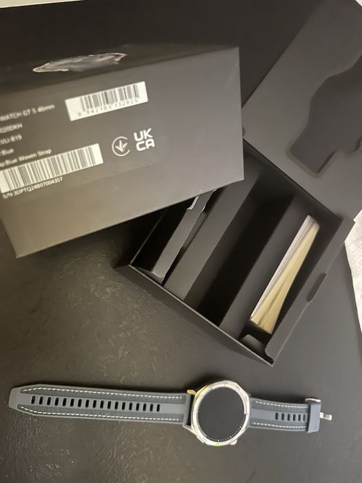 Huawei Watch GT 5 син часовник