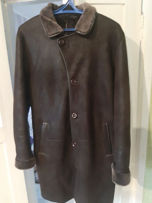 Продам мужскую дубленку