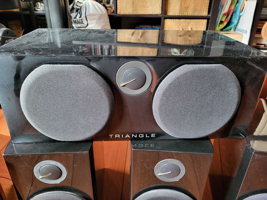 Boxe X4 Triangle color BookShelf + CENTER