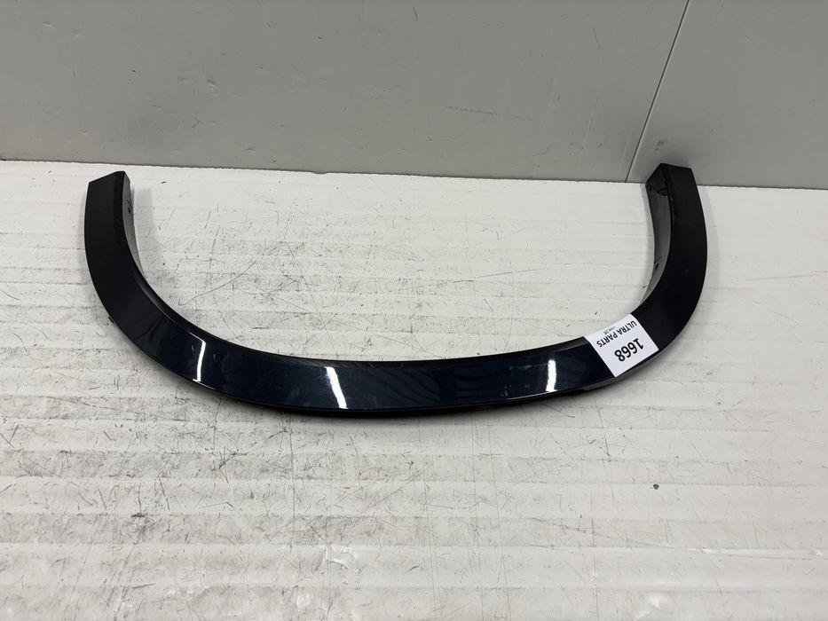 Задна лява вежда БМВ У11 BMW U11