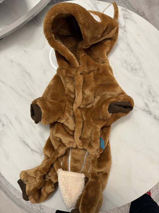 Дрехи за кучета с качулка