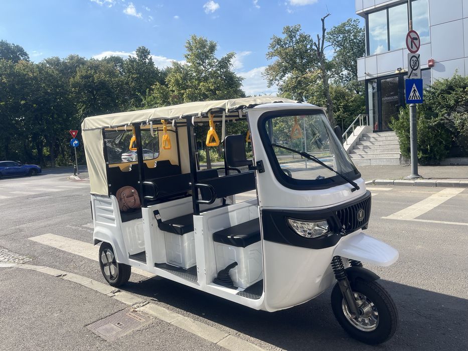 Tuk tuk electric