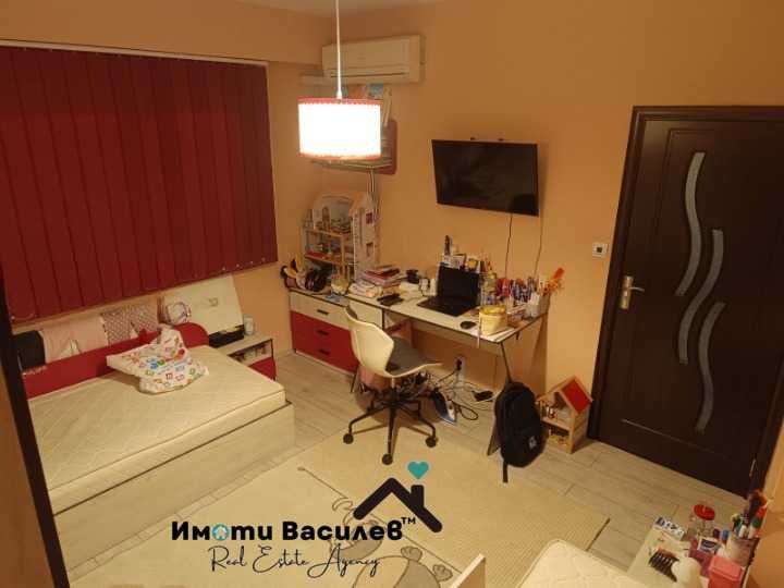 Продава се Двустаен апартамент в София, Център - 68 кв.м за 1500 €/кв.м - Снимка #6