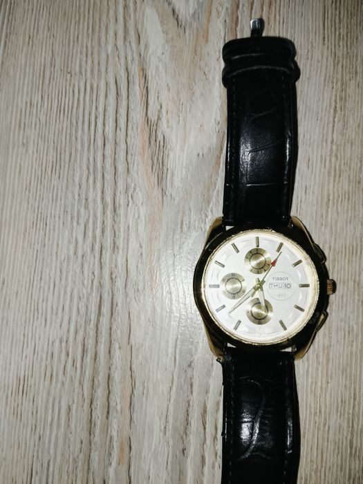 Продам часы TISSOT