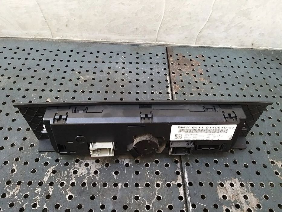 Panou comanda clima ac bmw seria 3 e90 6411911061001