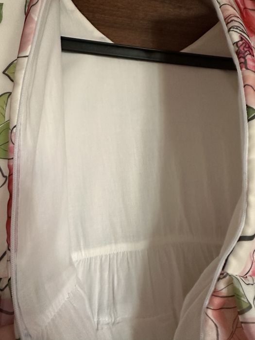 Нарядное платье для девочки 134-140