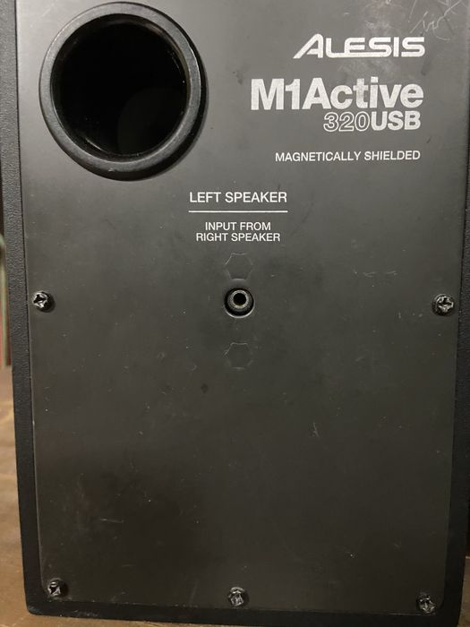 Мониторни колони Alesis M1 320usb