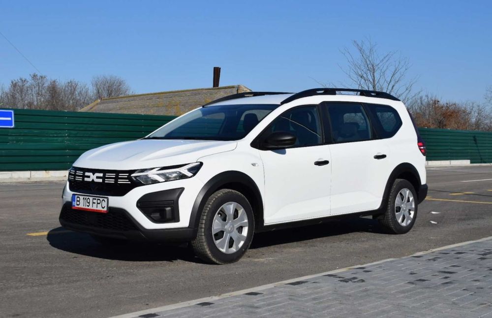 Rent a car Masini de inchiriat inchirieri auto microbuz 8+1 Bucuresti