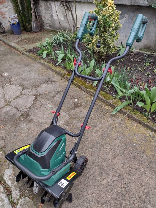 Градински култиватор Parkside PGK 1400 B2 +20 метров удължителен кабел