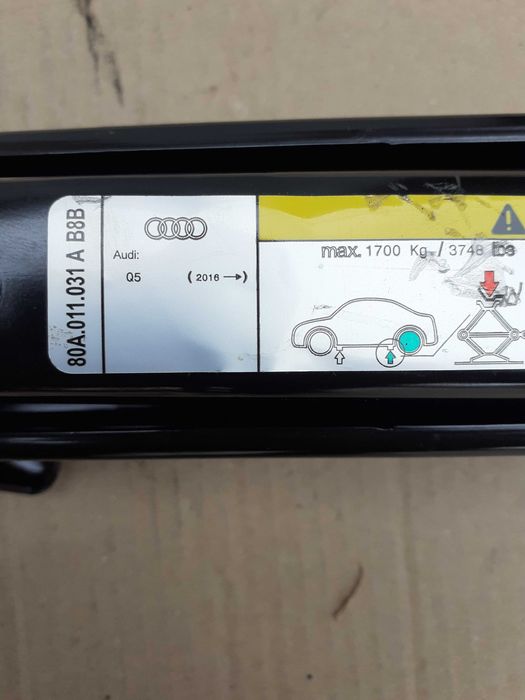 Cric,cheie de roti AUDI Q5,an 2017 - 2024