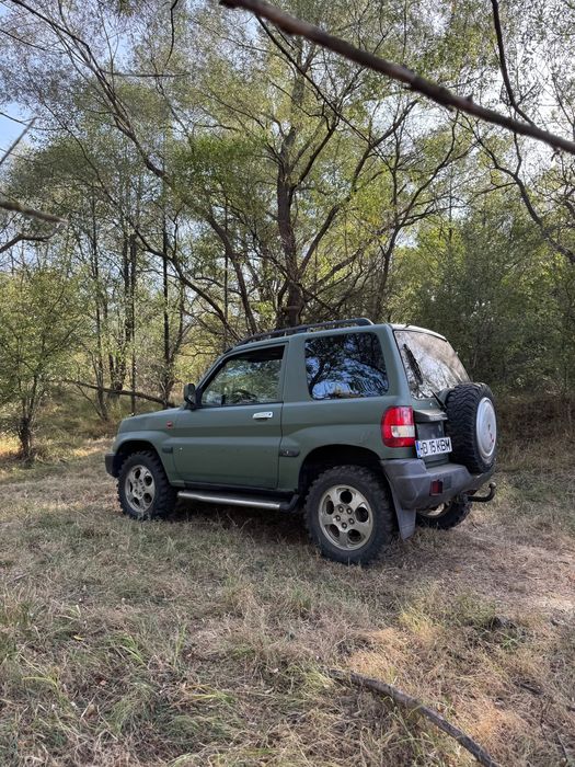 Vând mitshubishi pajero pinin 1.8 gdi 120 CP automat(super select)