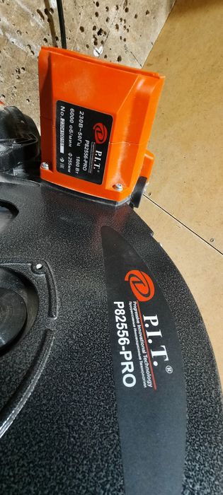 Продам торцовку. Пит.