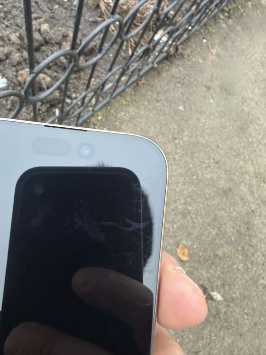 Iphone 16 Pro почти новый