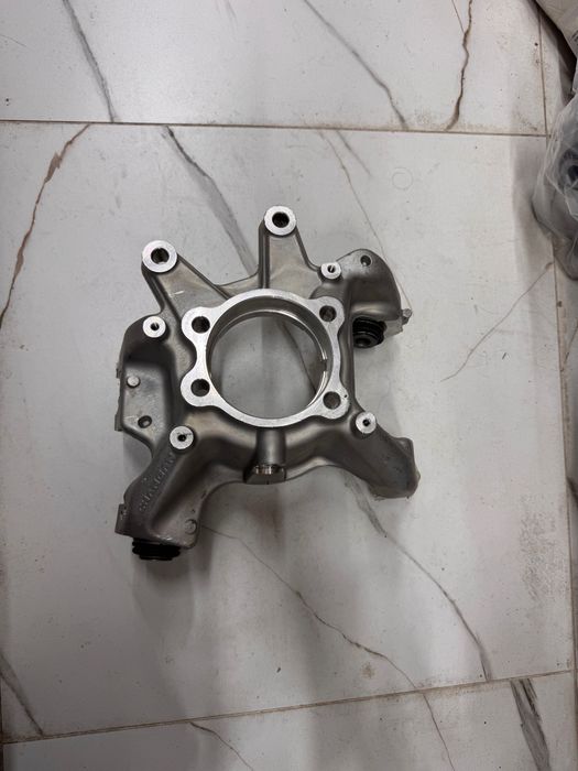 Цафа , Поворотный кулак Deepal S07