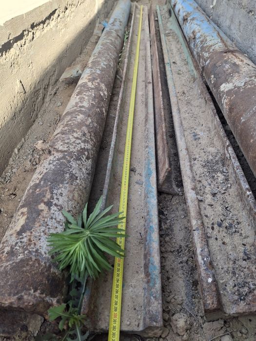 Продам  рельс срочно 200 т 1 кг