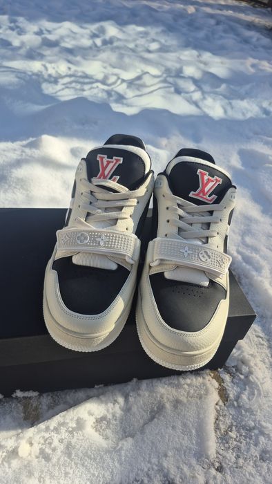 Sneakers Louis Vuitton 42