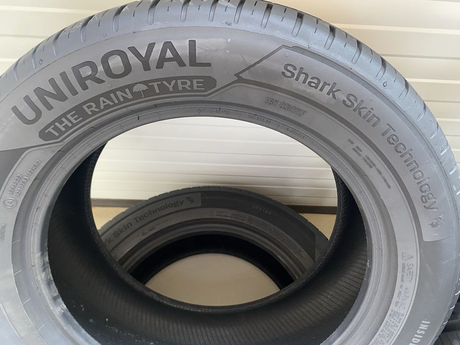 4бр летни гуми 235/55/17/Uniroyal the rain type/dot0622/6мм грайфер/