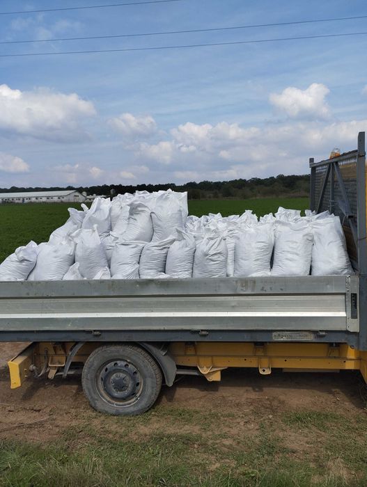 Оборска тор и черноземна хумосна пръст