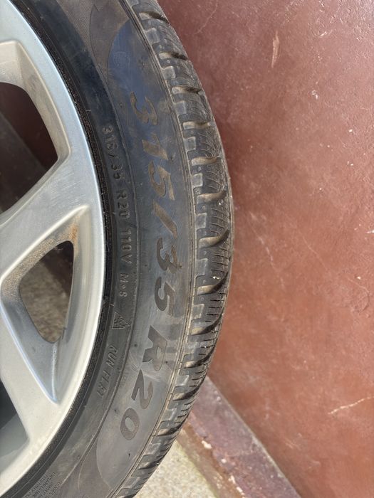Зимни гуми и джанти 20инча Спорт Пакет за BMW-X6,X5 2008г.-2014г.