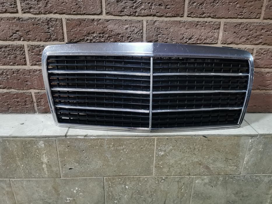 Запчасти на мерседес