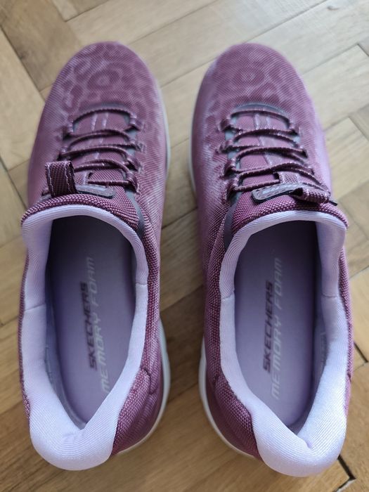 Обувки за момиче Skechers