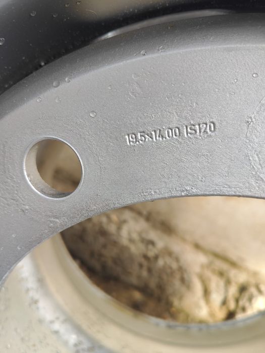 Продам колеса в сборе 445/45 r19,5