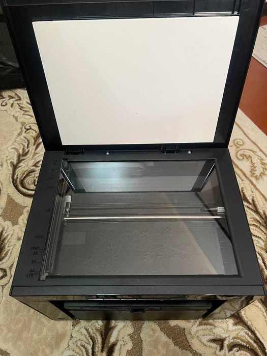 Лазерное МФУ Canon i-SENSYS MF3010 (+ 2 x оригинальные картриджи)