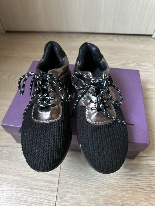 Кроссовки 36 р-р